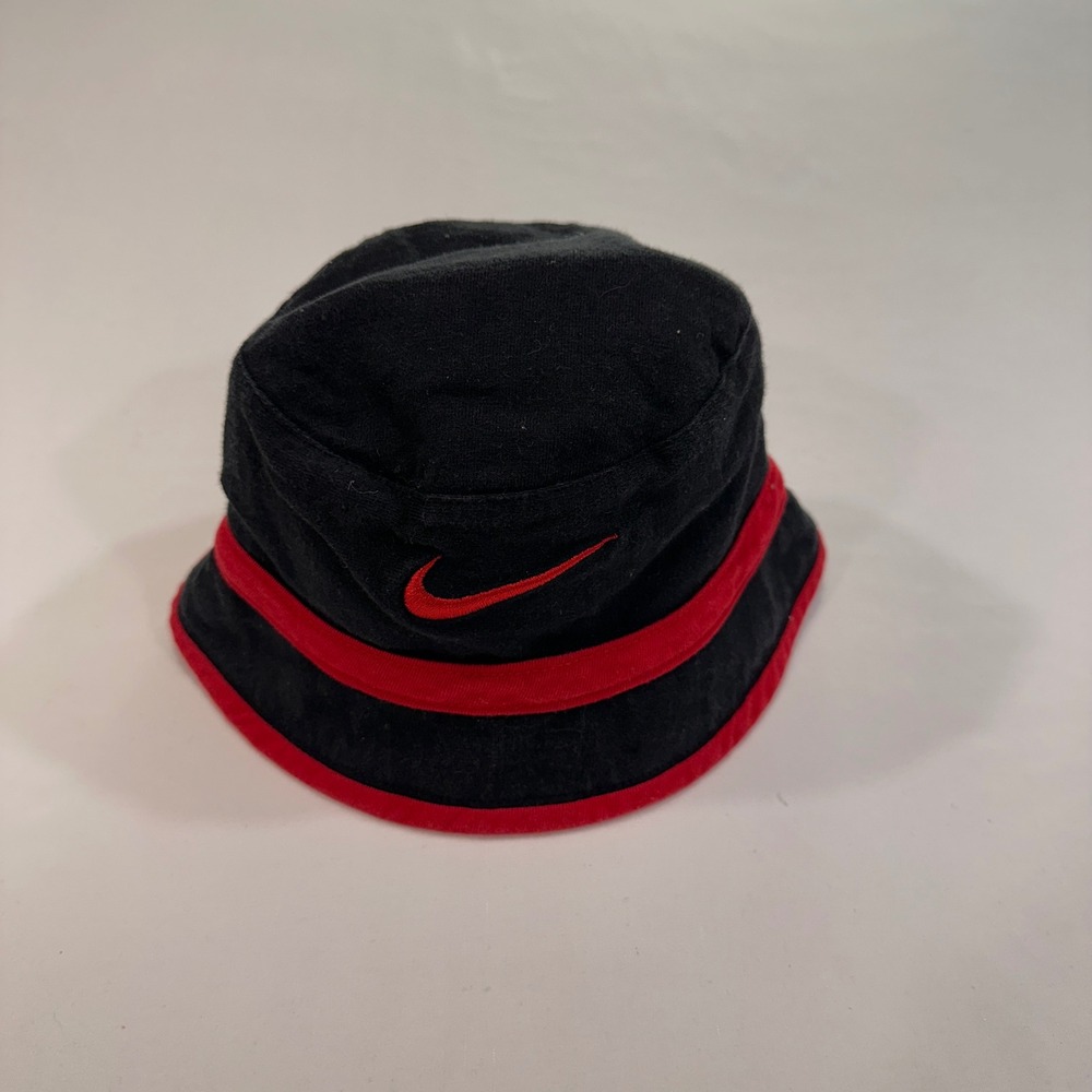 Nike Reversible Bucket‎ Hat Baby Red Black Just Do It Swoosh | Sporty